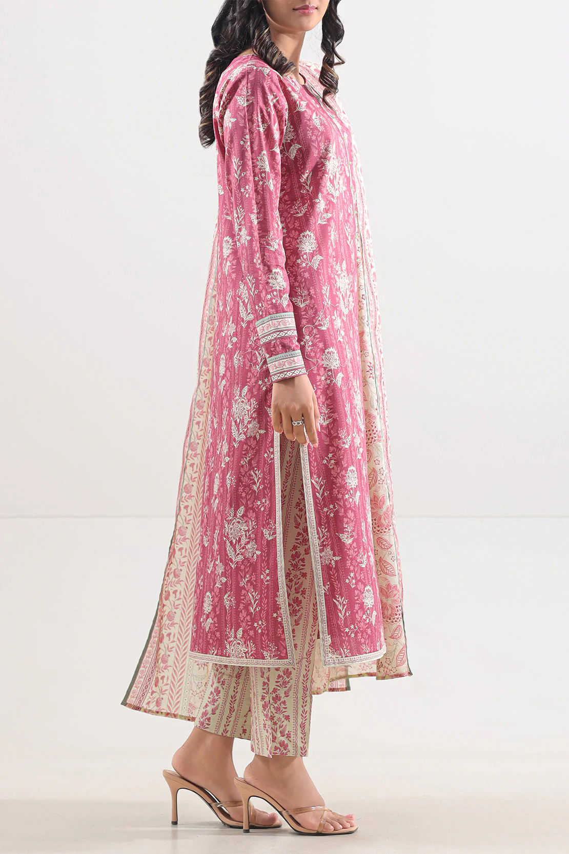 Unstitched Printed Lawn 3 Piece - Image 2