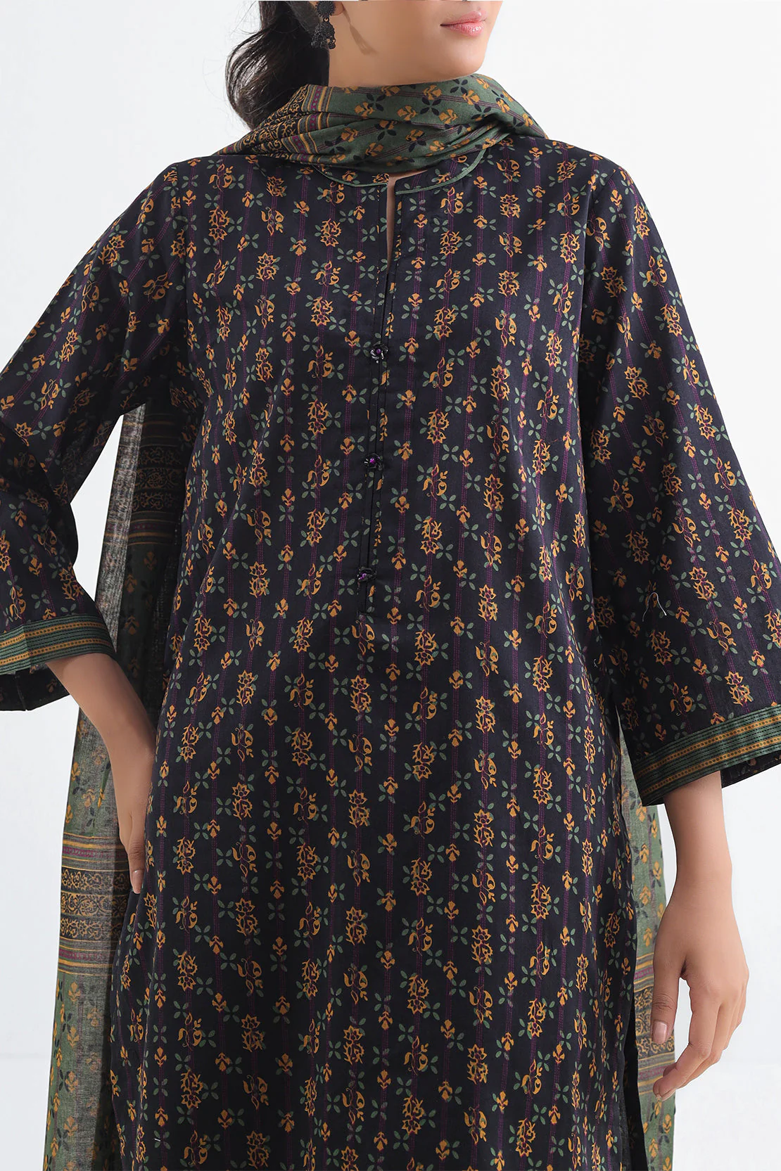 Unstitched Printed Lawn 3 Piece - Image 3