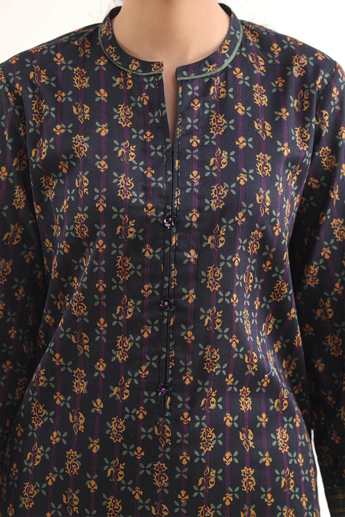 Unstitched Printed Lawn 3 Piece - Image 4