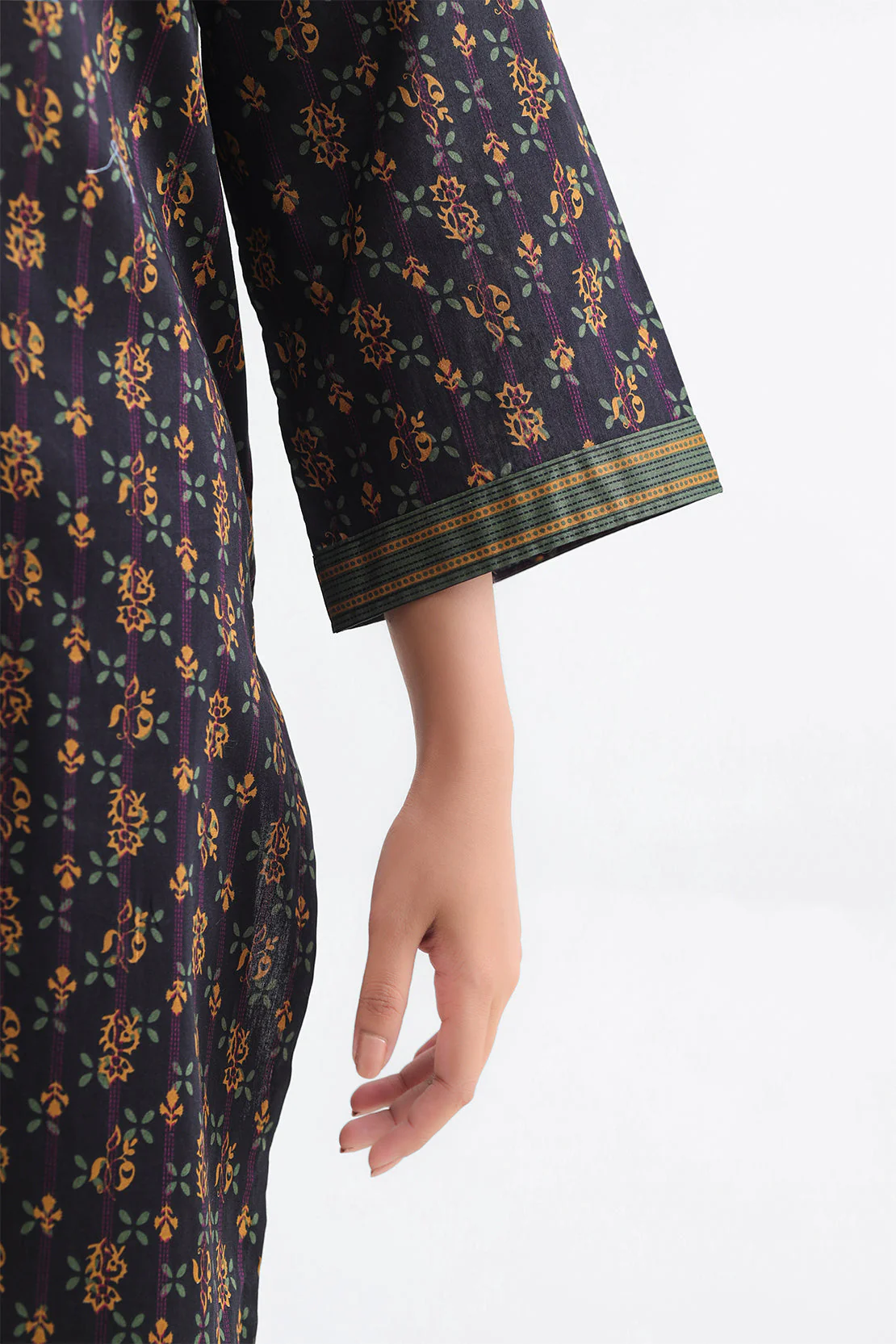 Unstitched Printed Lawn 3 Piece - Image 6