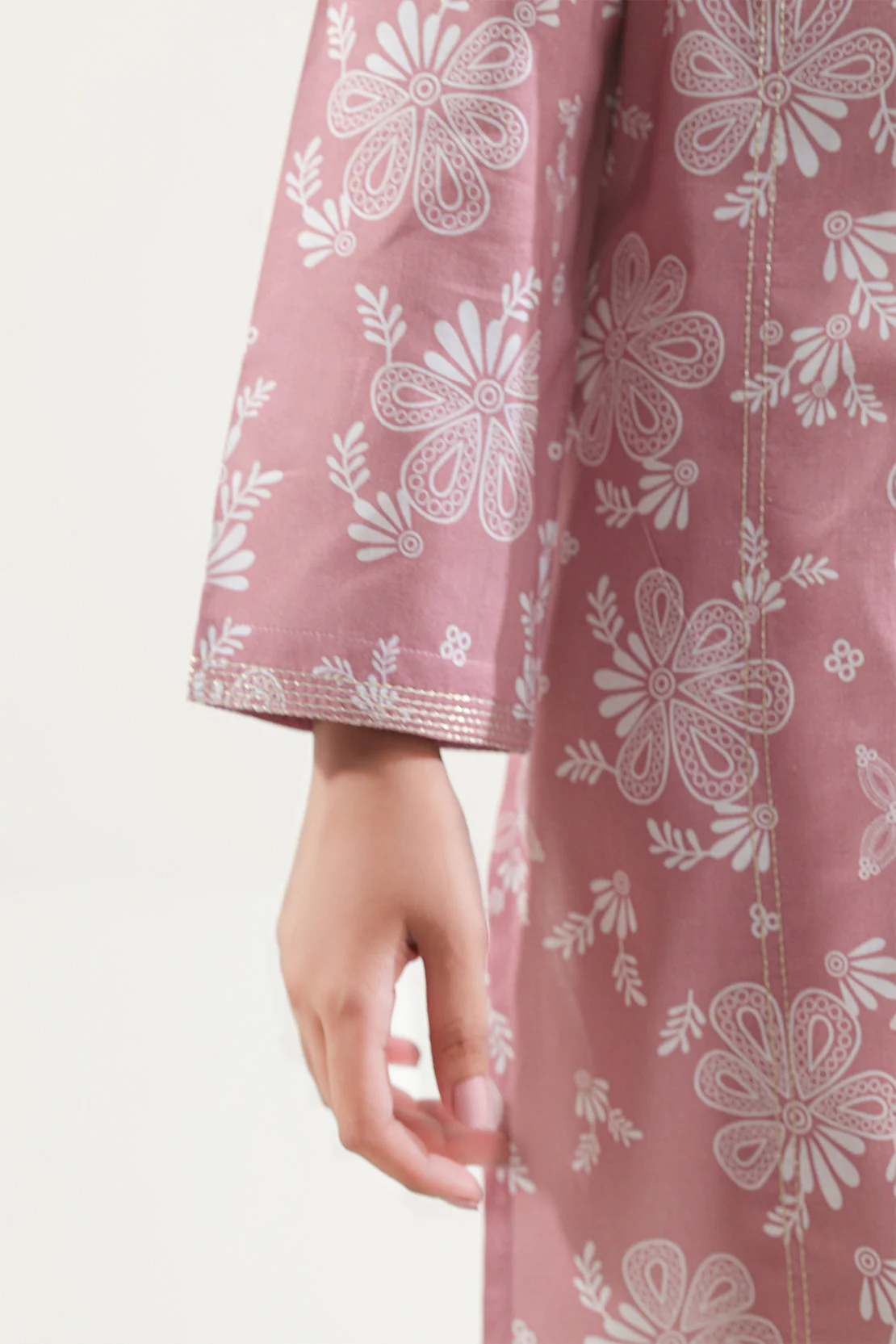 Unstitched Printed Lawn 3 Piece - Image 6