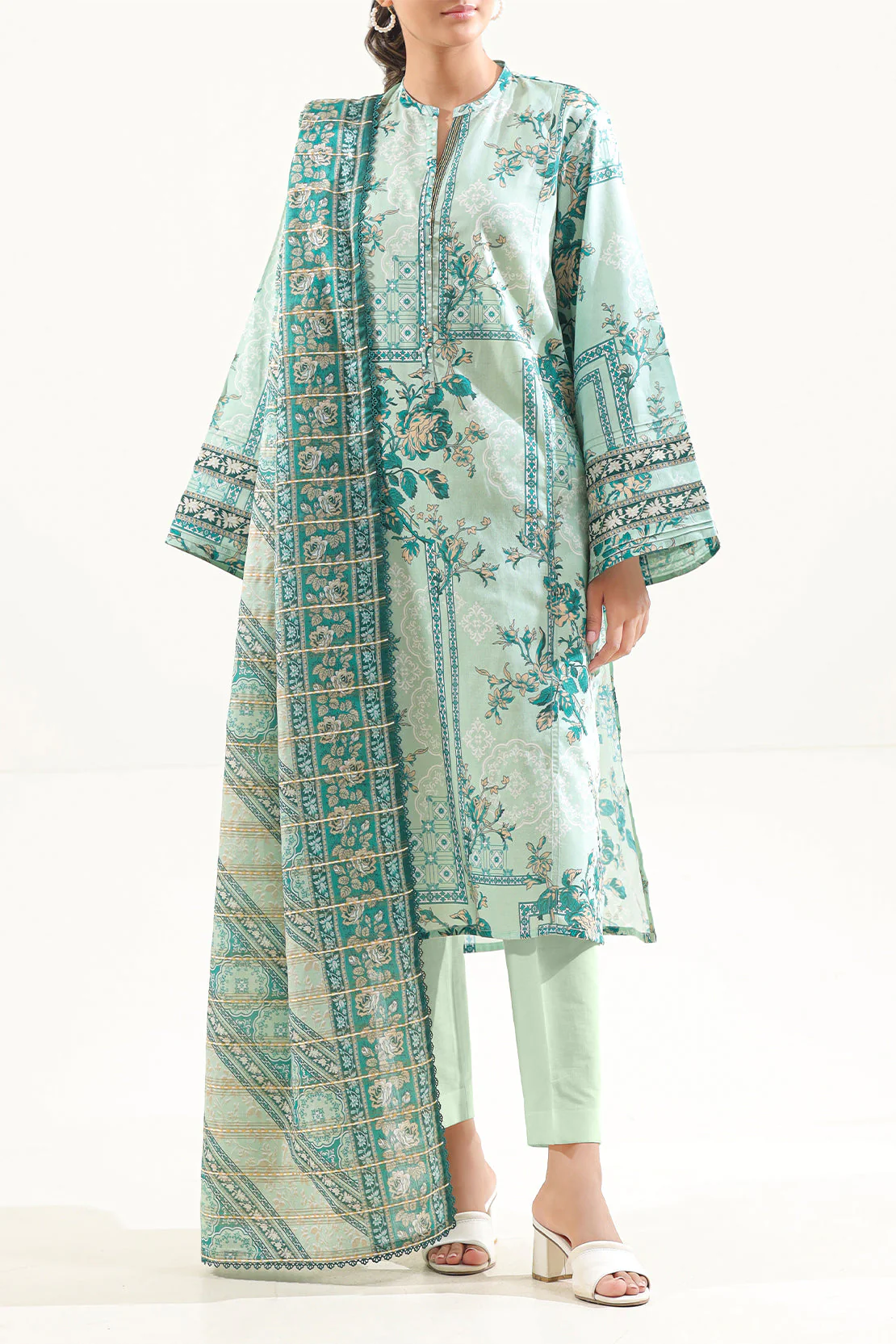 Unstitched Printed Lawn 3 Piece