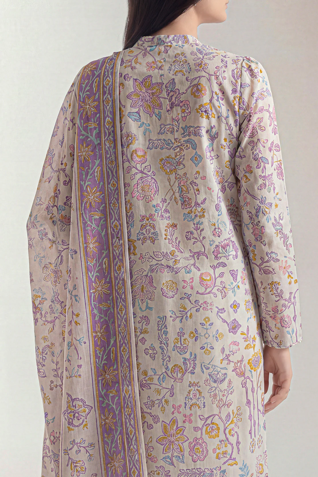 Unstitched Printed Lawn 3 Piece - Image 3
