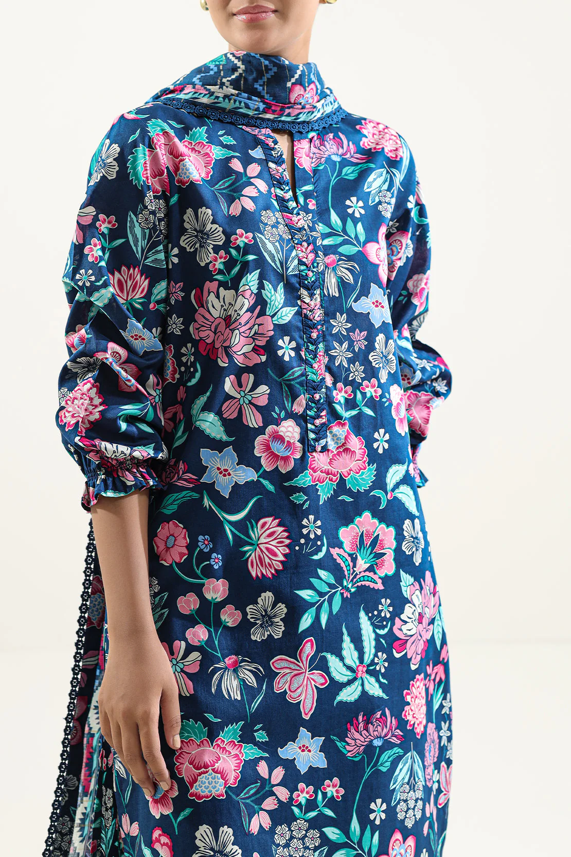 Unstitched Printed Lawn 3 Piece - Image 6