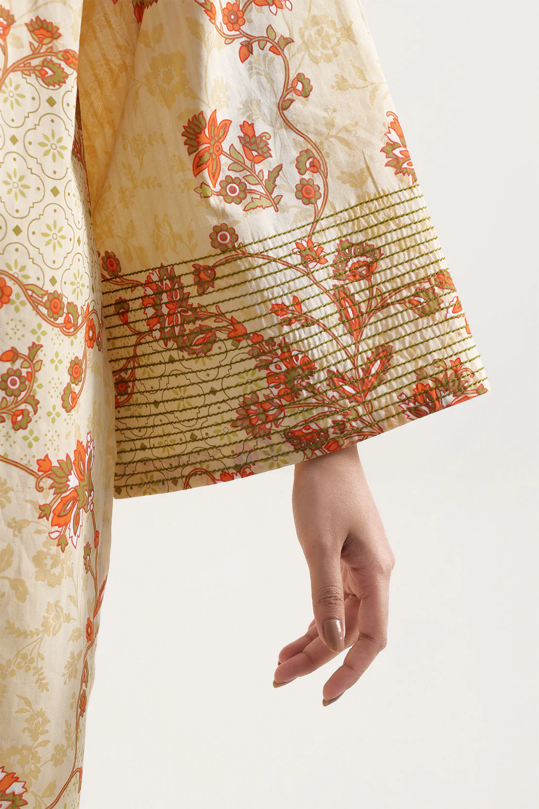 Unstitched Printed Lawn 3 Piece - Image 5