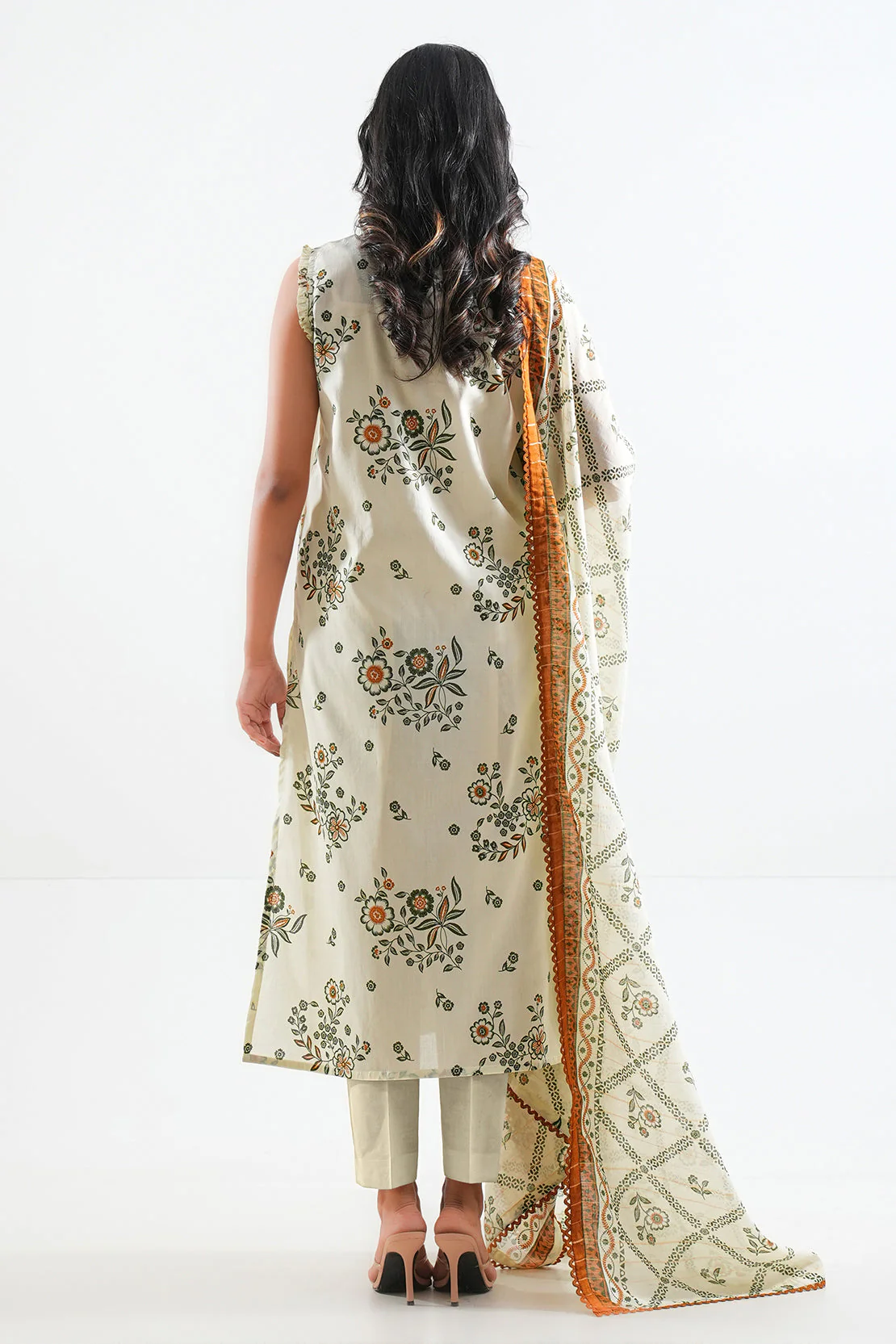 Unstitched Printed Lawn 3 Piece - Image 3
