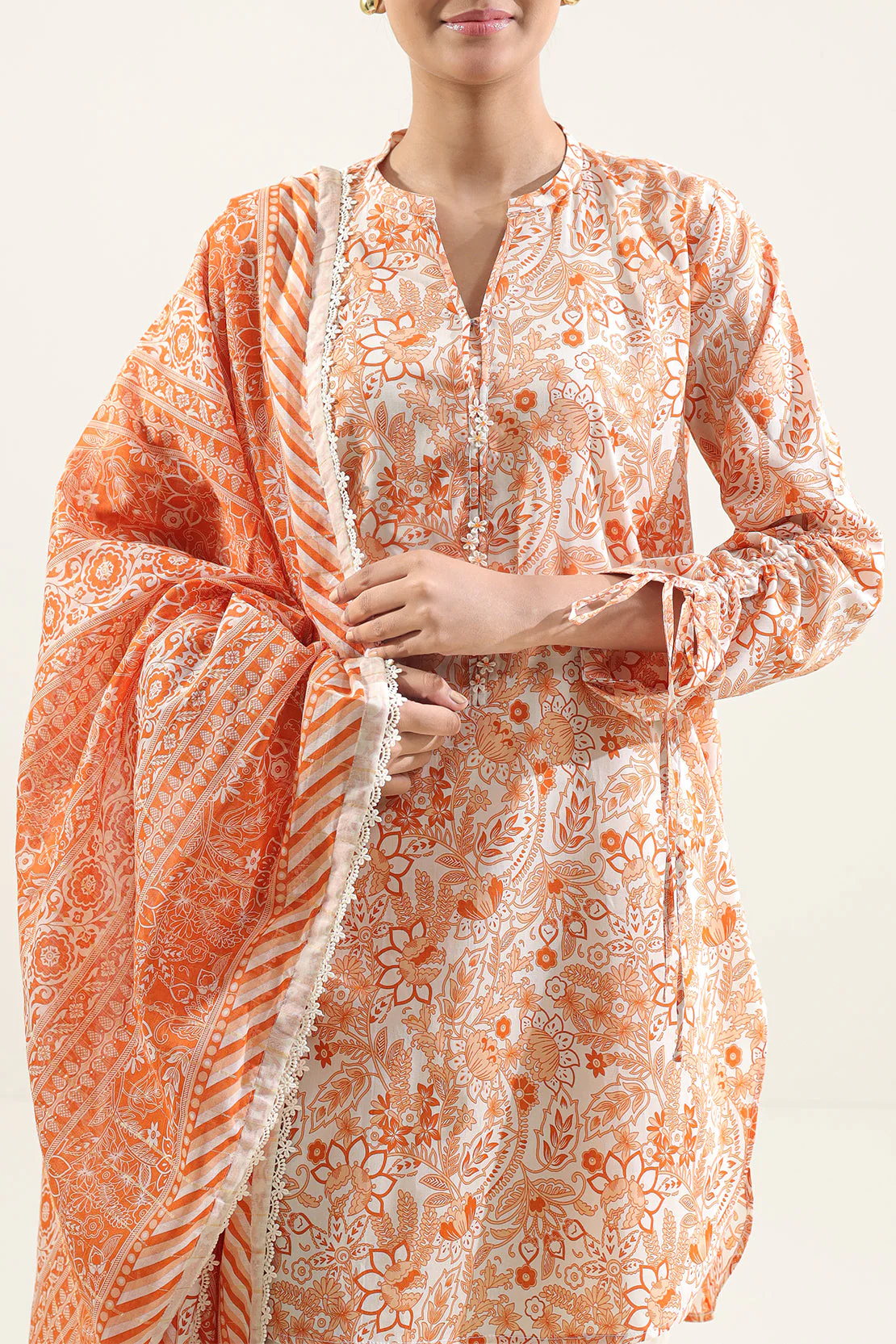 Unstitched Printed Lawn 3 Piece - Image 3