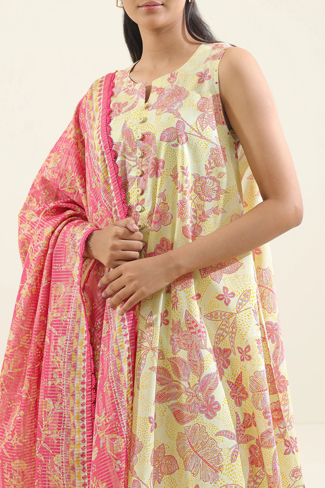 Unstitched Printed Lawn 3 Piece - Image 2