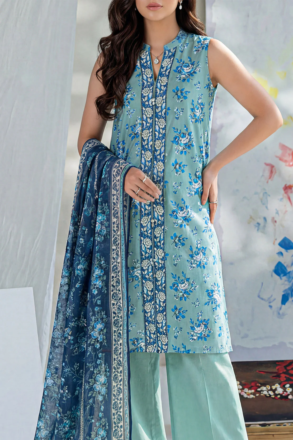 Unstitched Printed Lawn 3 Piece - Image 3