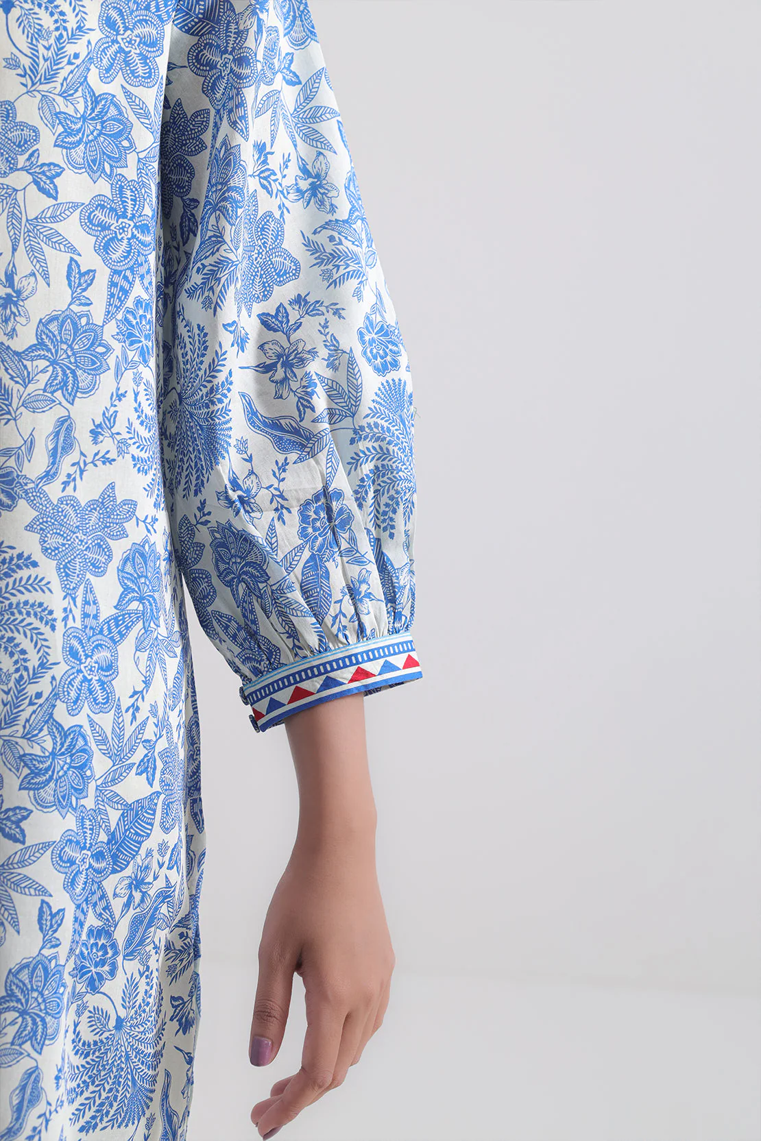 Unstitched Printed Lawn 3 Piece - Image 5