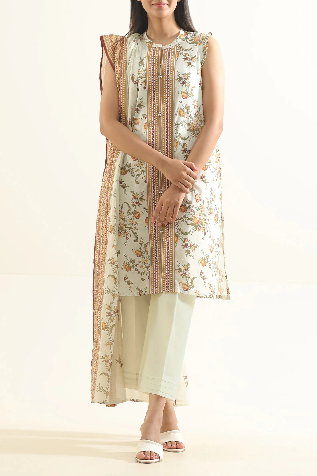Unstitched Printed Lawn 3 Piece - Image 2