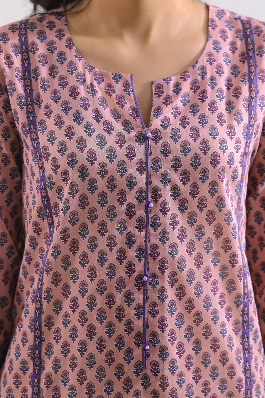 Unstitched Printed Lawn 3 Piece - Image 5