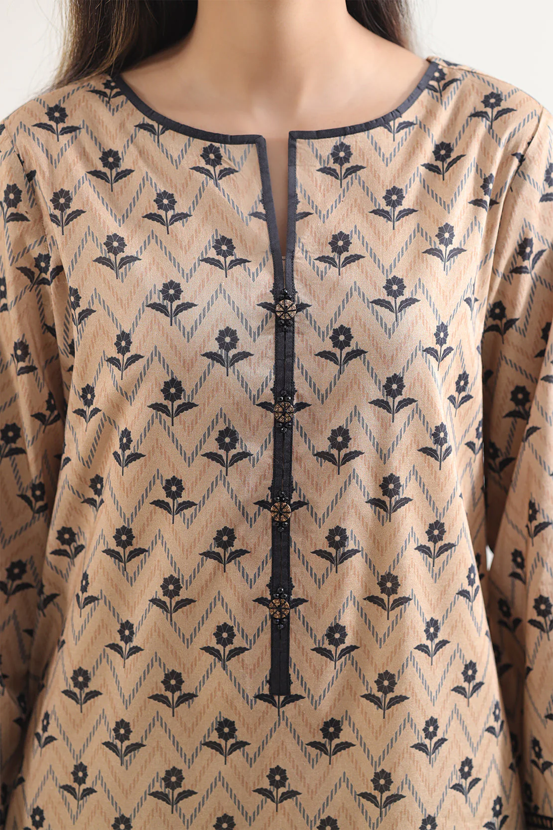 Unstitched Printed Lawn 3 Piece - Image 5