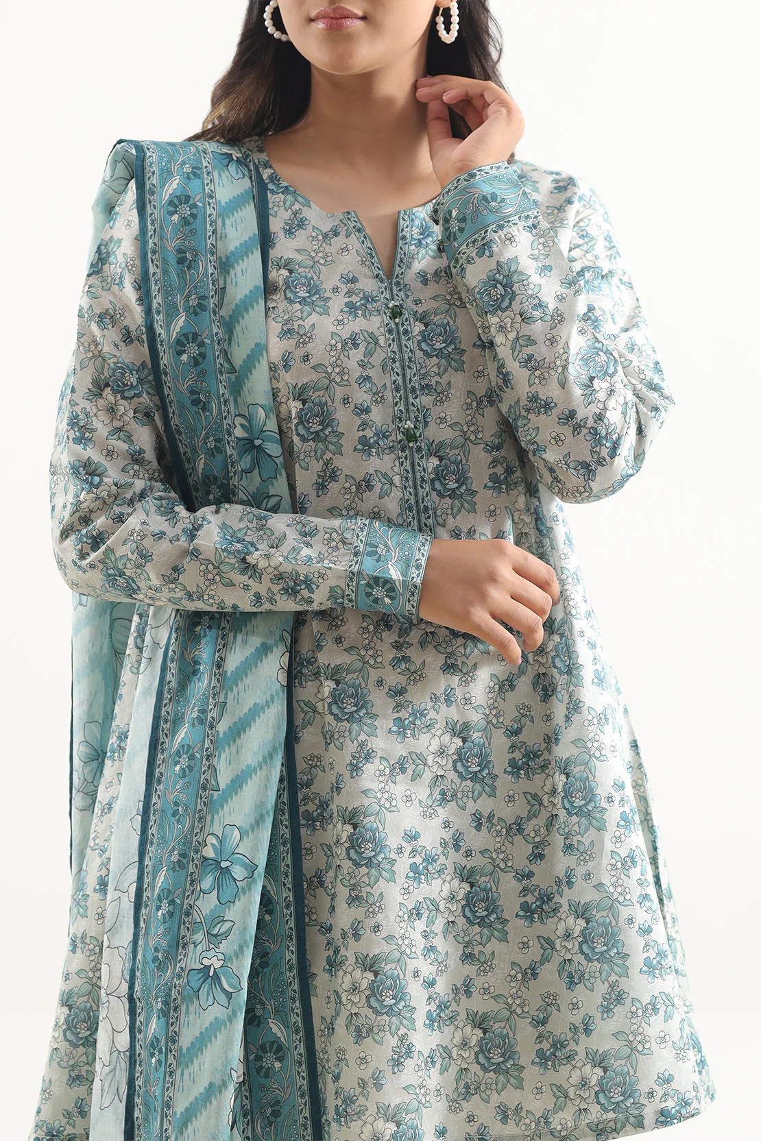 Unstitched Printed Lawn 3 Piece - Image 2