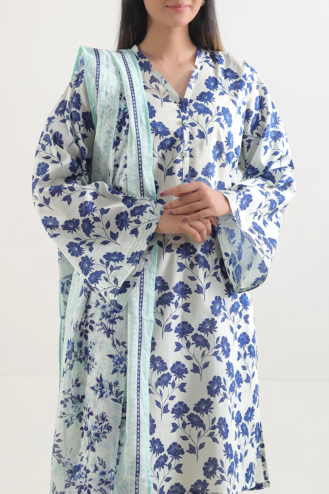 Unstitched Printed Lawn 3 Piece - Image 2