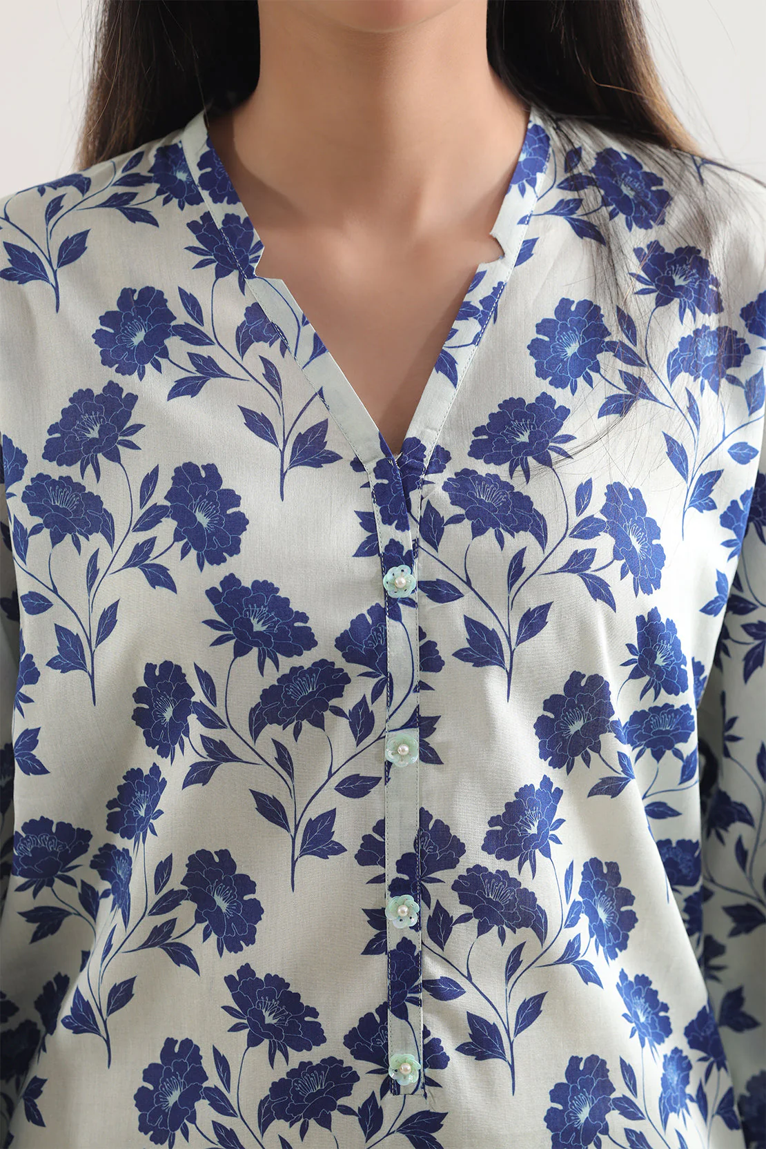 Unstitched Printed Lawn 3 Piece - Image 4