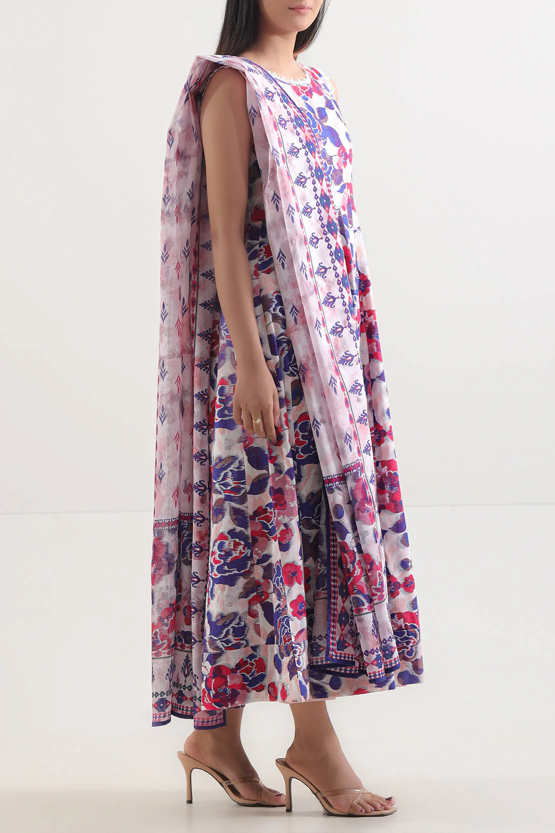 Unstitched Printed Lawn 3 Piece - Image 3