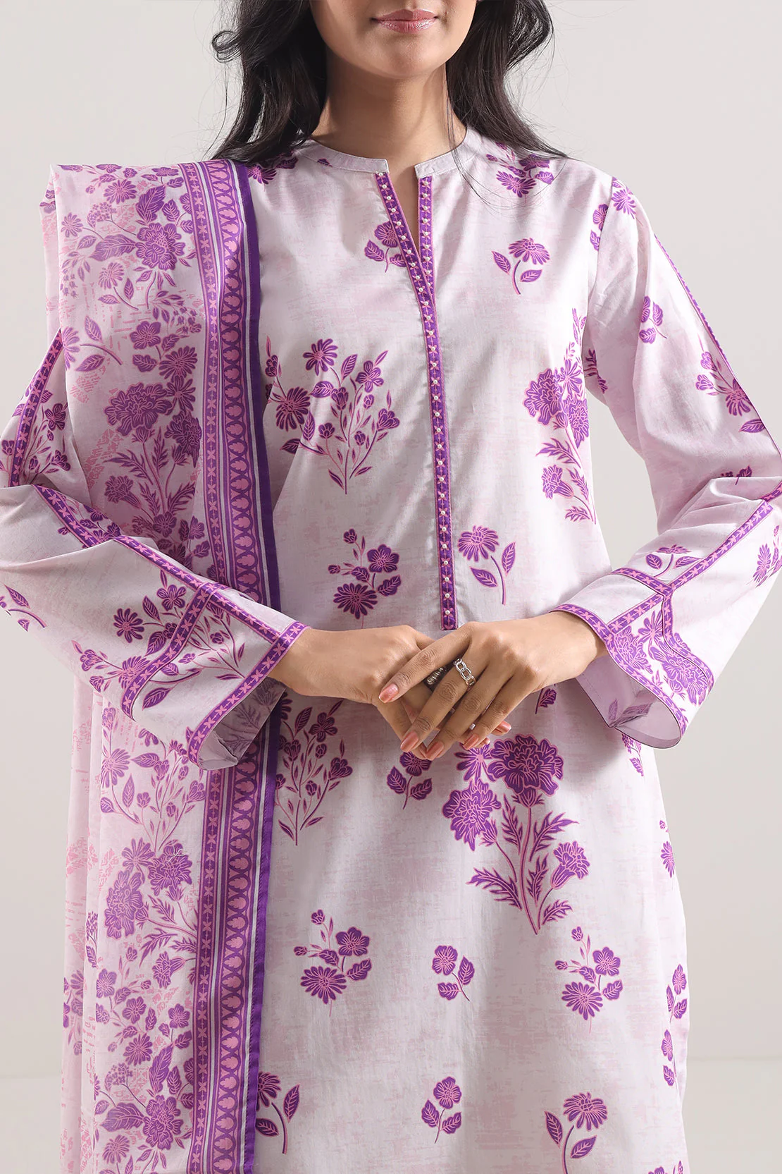 Unstitched Printed Lawn 3 Piece - Image 2