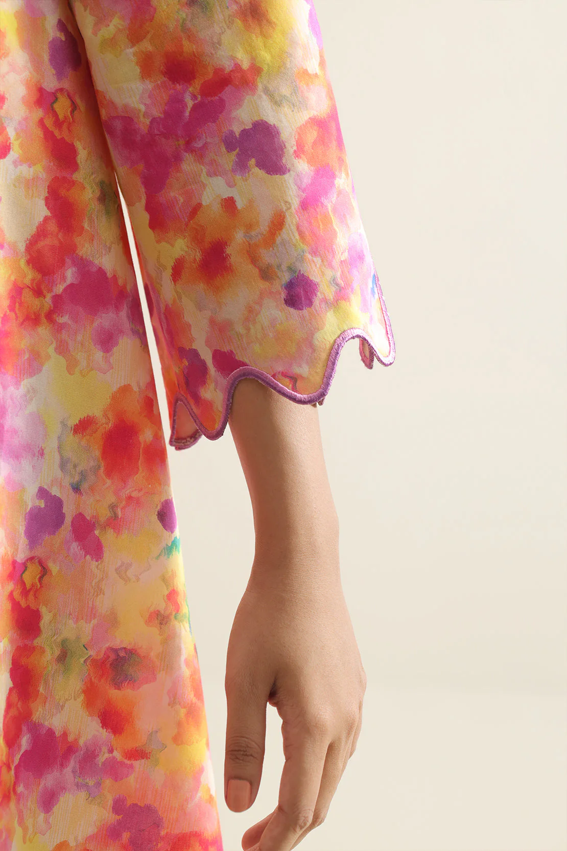 Unstitched Printed Lawn 3 Piece - Image 5