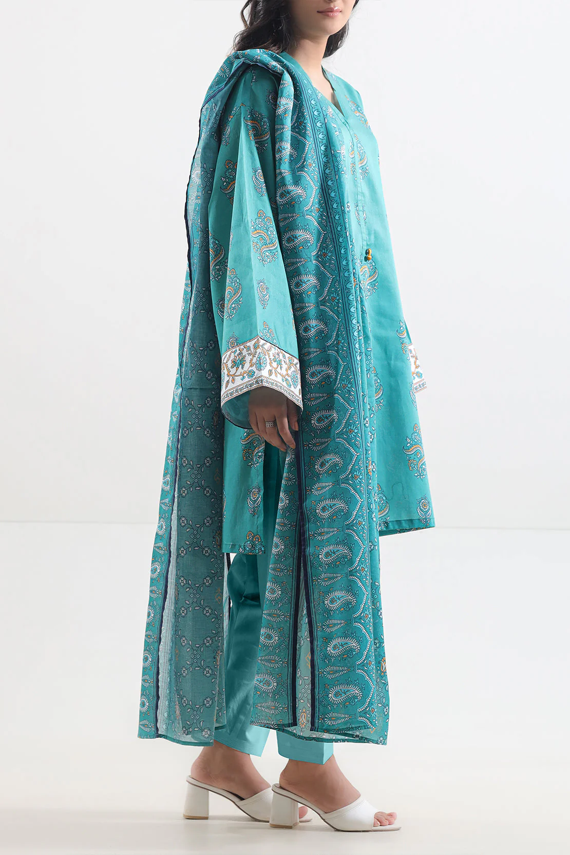 Unstitched Printed Lawn 3 Piece - Image 3
