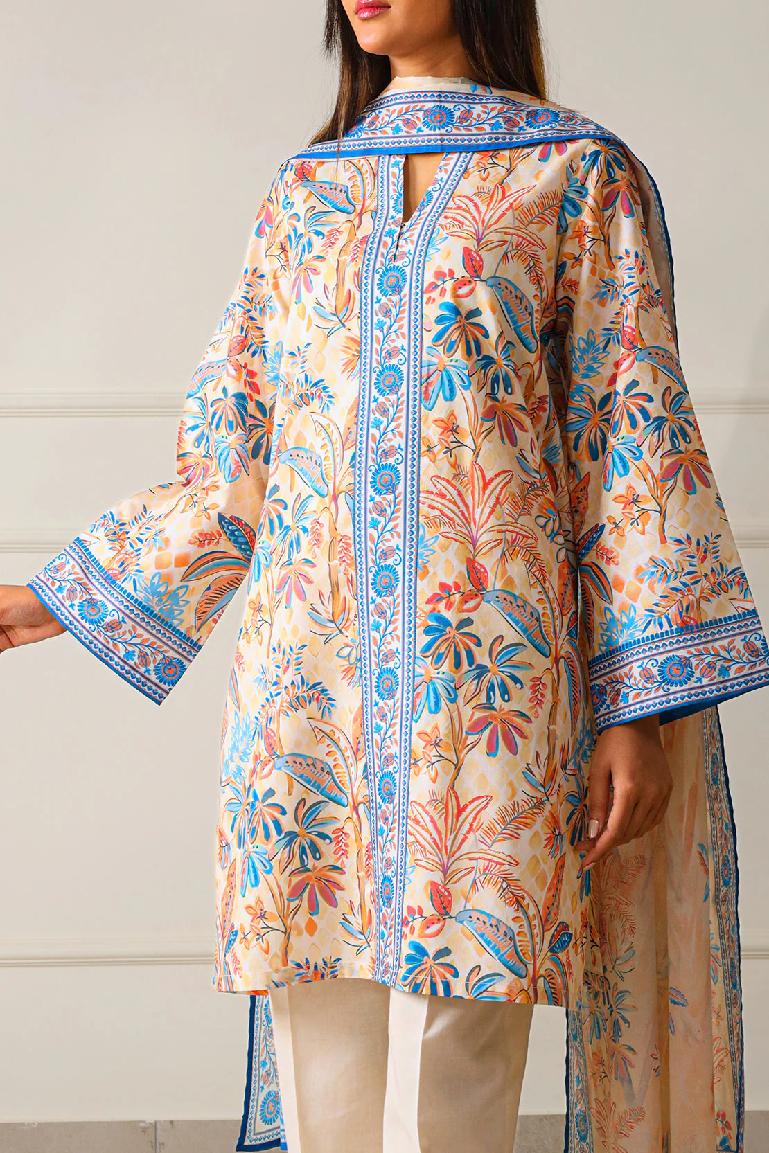 Unstitched Printed Lawn 3 Piece - Image 3