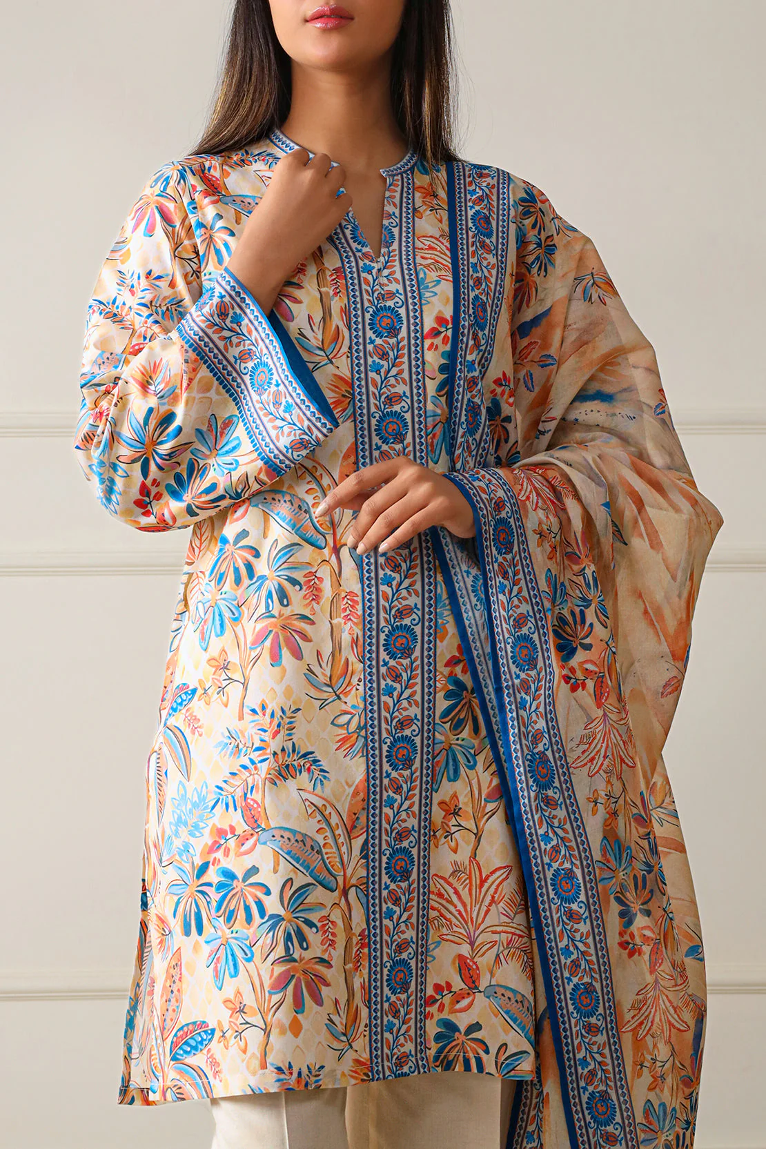 Unstitched Printed Lawn 3 Piece - Image 7