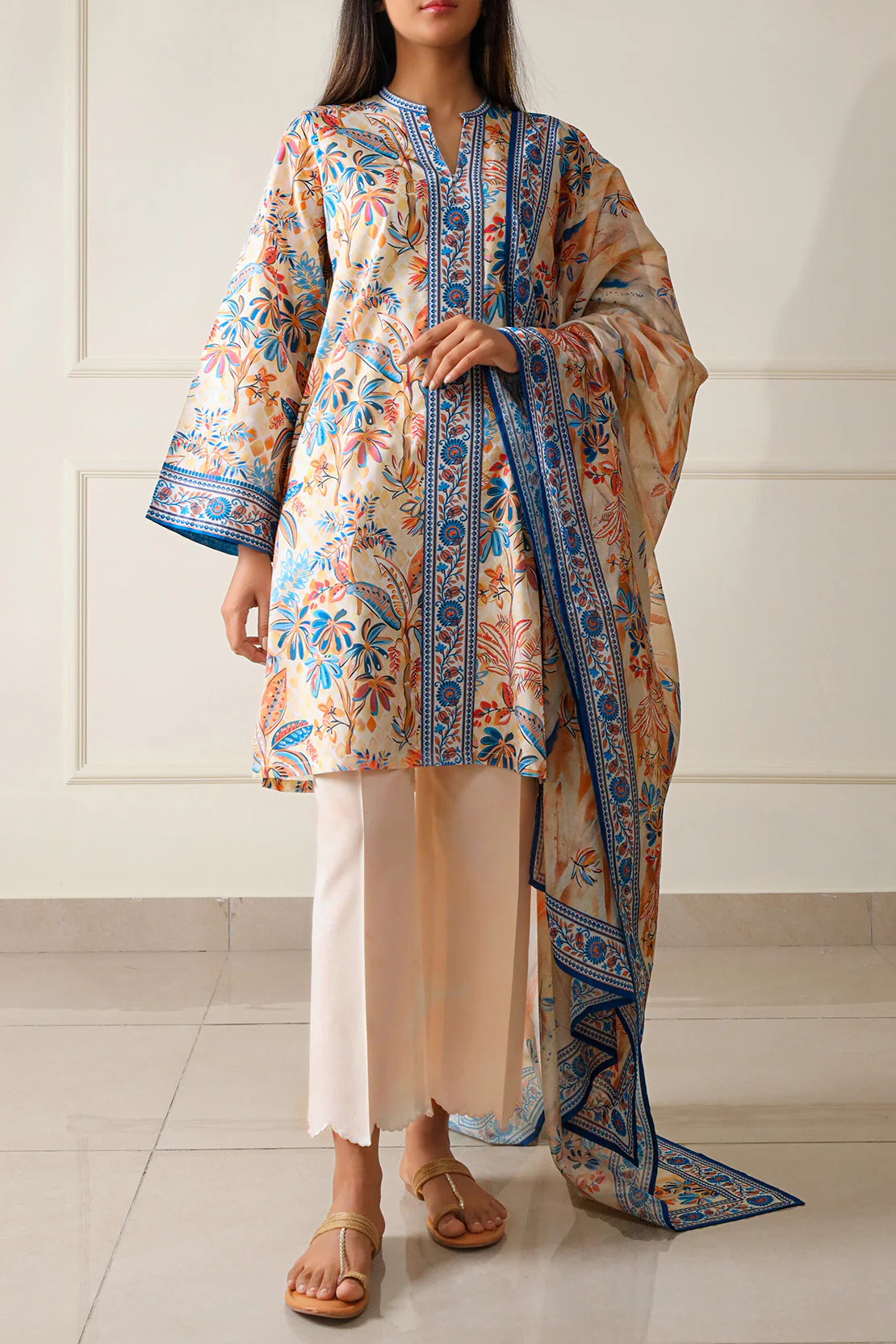 Unstitched Printed Lawn 3 Piece - Image 8