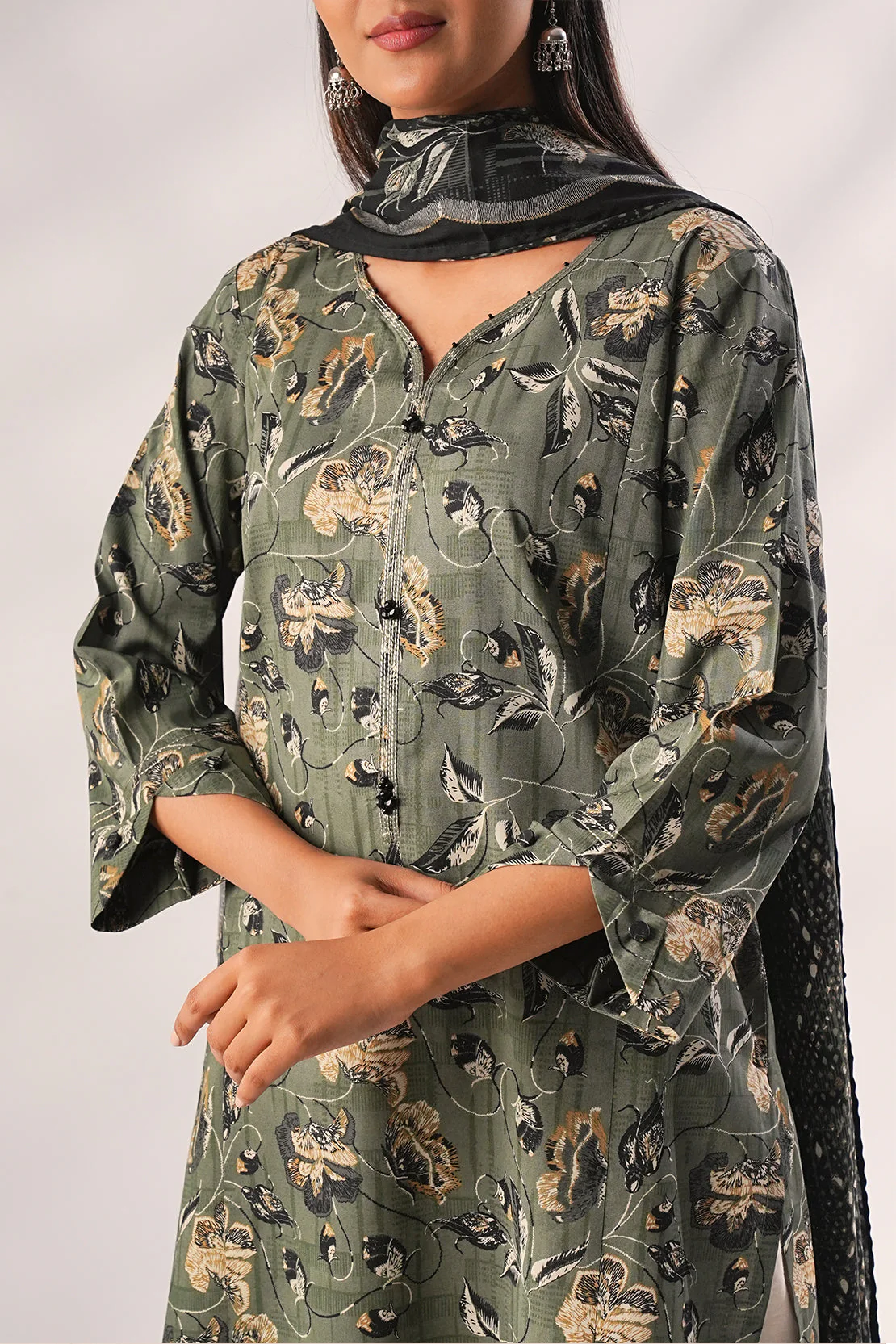 Unstitched Printed Lawn 3 Piece - Image 6