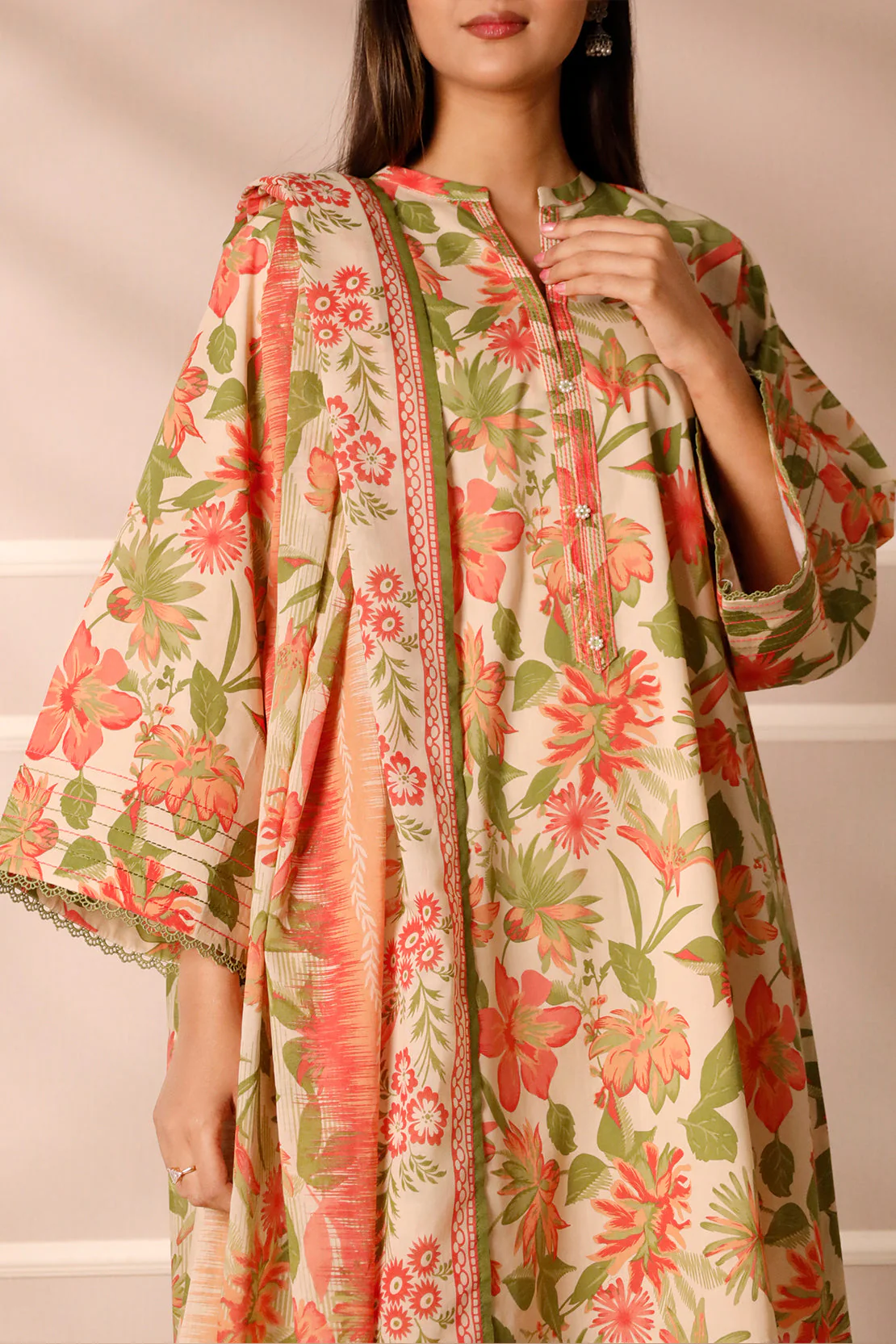 Unstitched Printed Lawn 3 Piece - Image 2