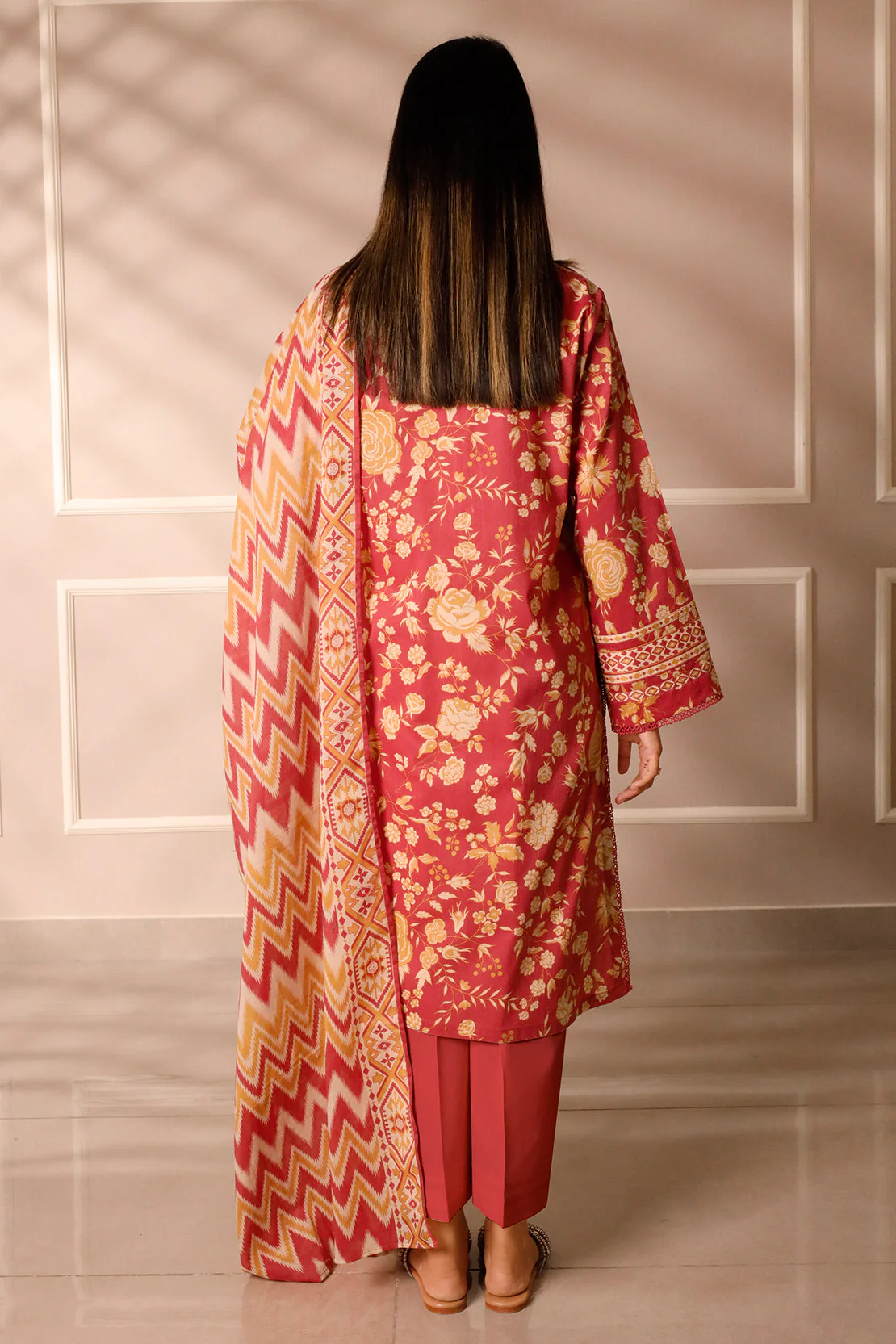 Unstitched Printed Lawn 3 Piece - Image 6