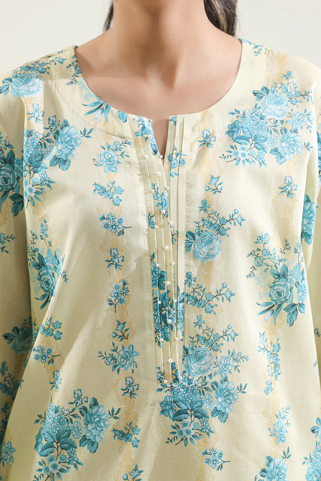 Unstitched Printed Lawn 3 Piece - Image 4