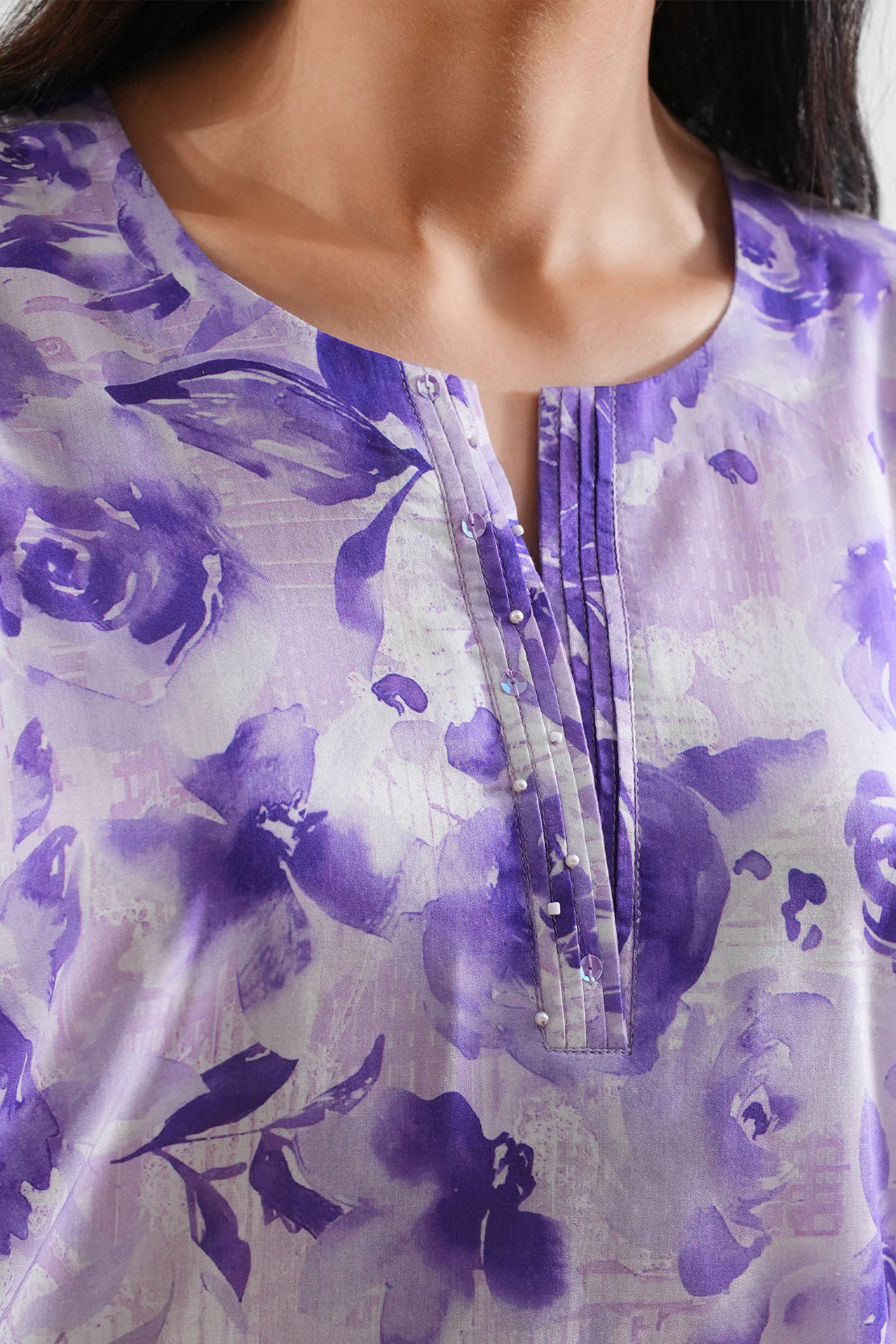 Unstitched Printed Lawn 3 Piece - Image 4