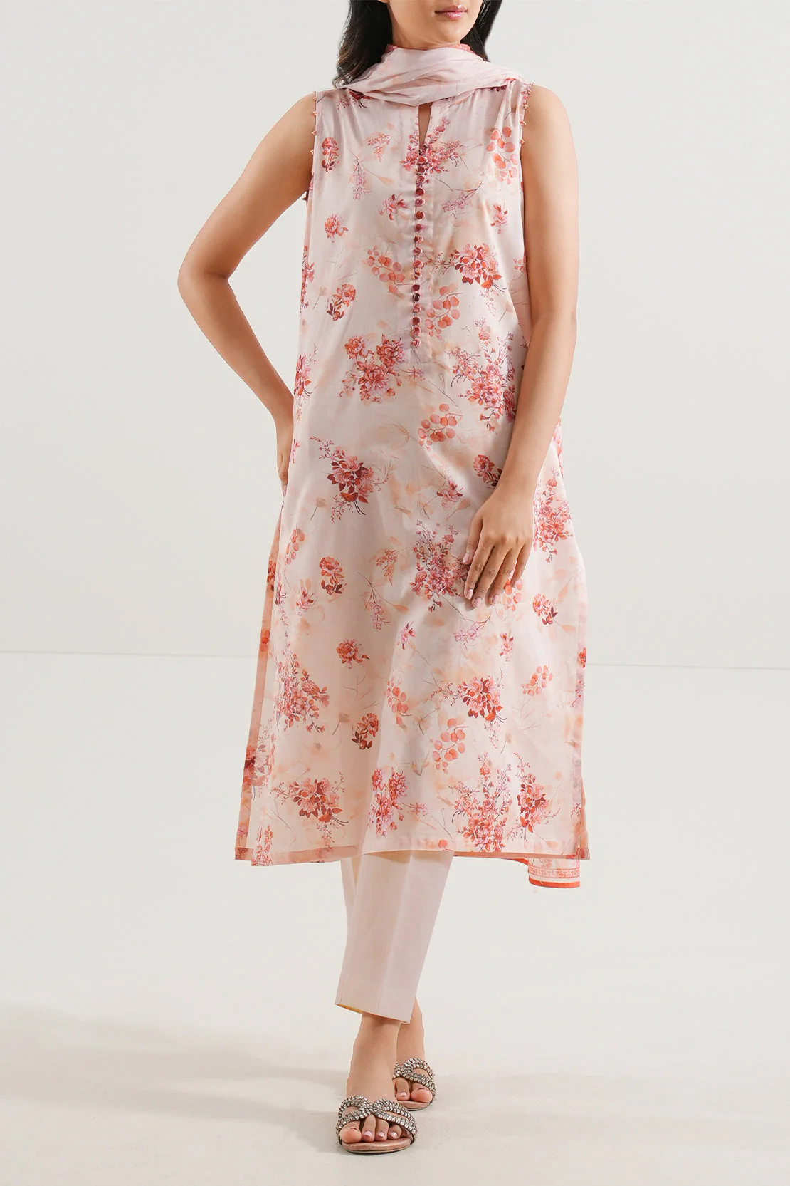 Unstitched Printed Lawn 3 Piece - Image 3