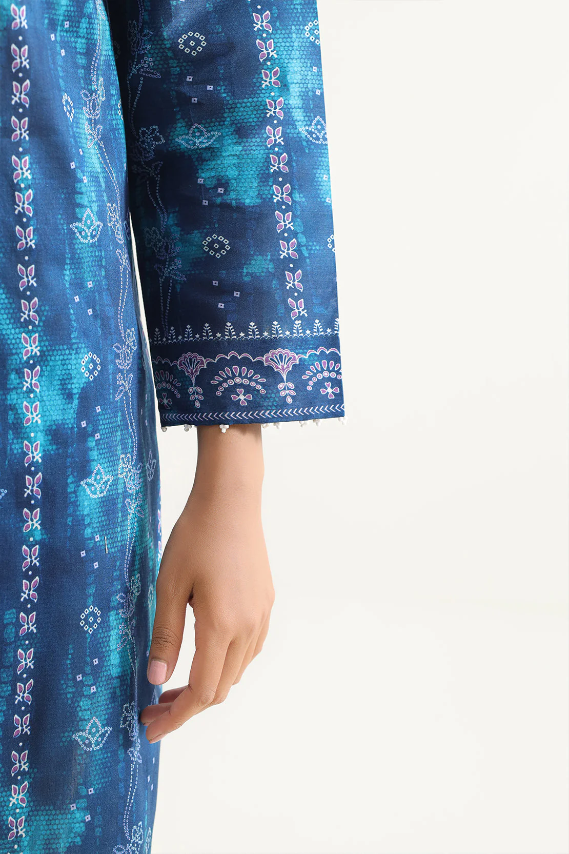Unstitched Printed Lawn 3 Piece - Image 6