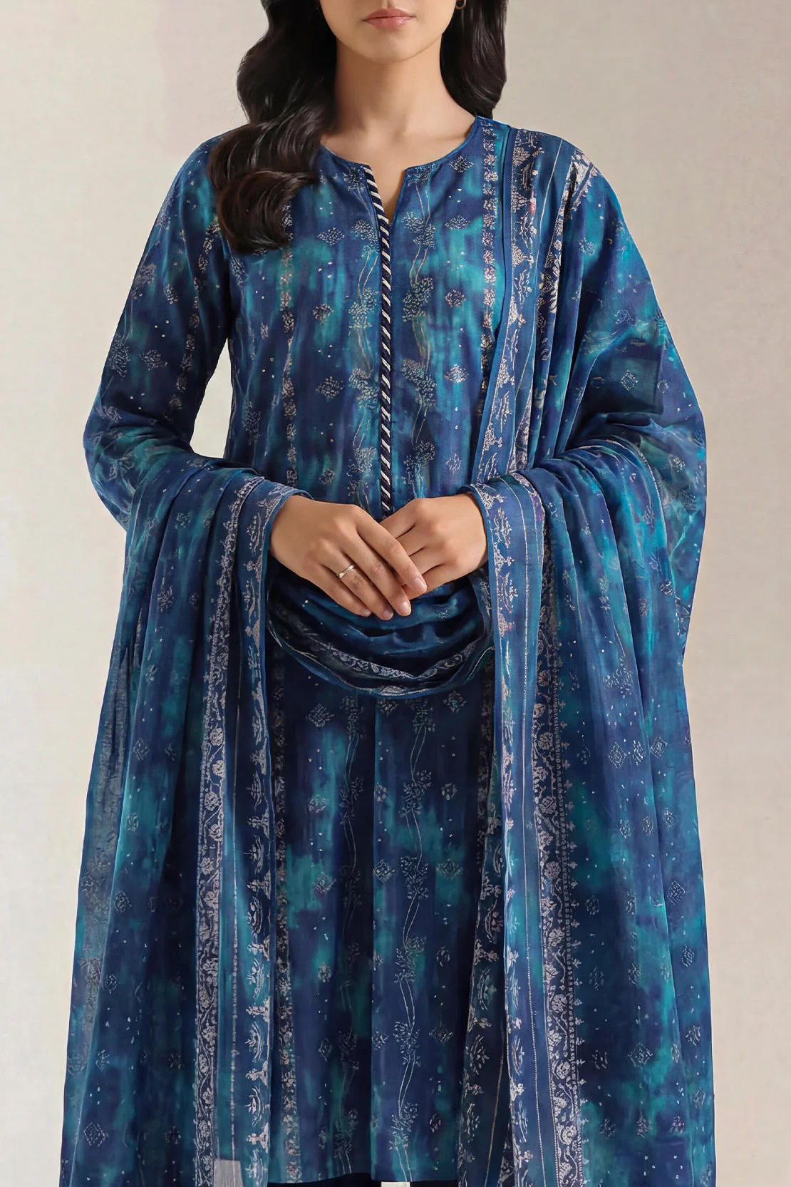Unstitched Printed Lawn 3 Piece - Image 3