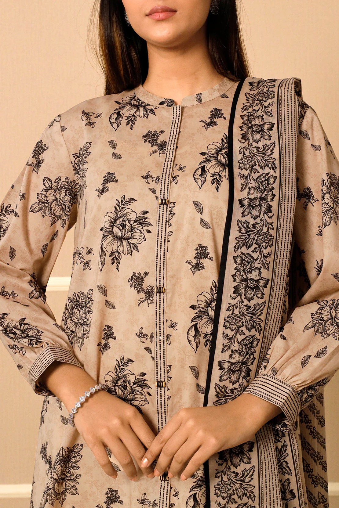 Unstitched Printed Lawn 3 Piece - Image 7