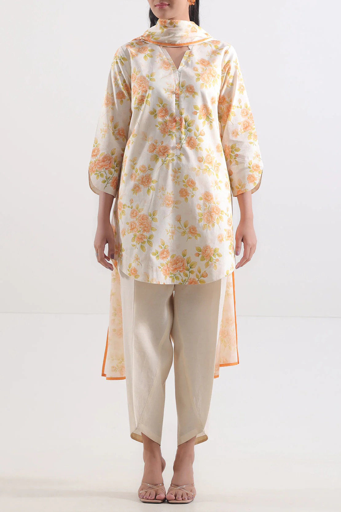 Unstitched Printed Lawn 3 Piece - Image 3