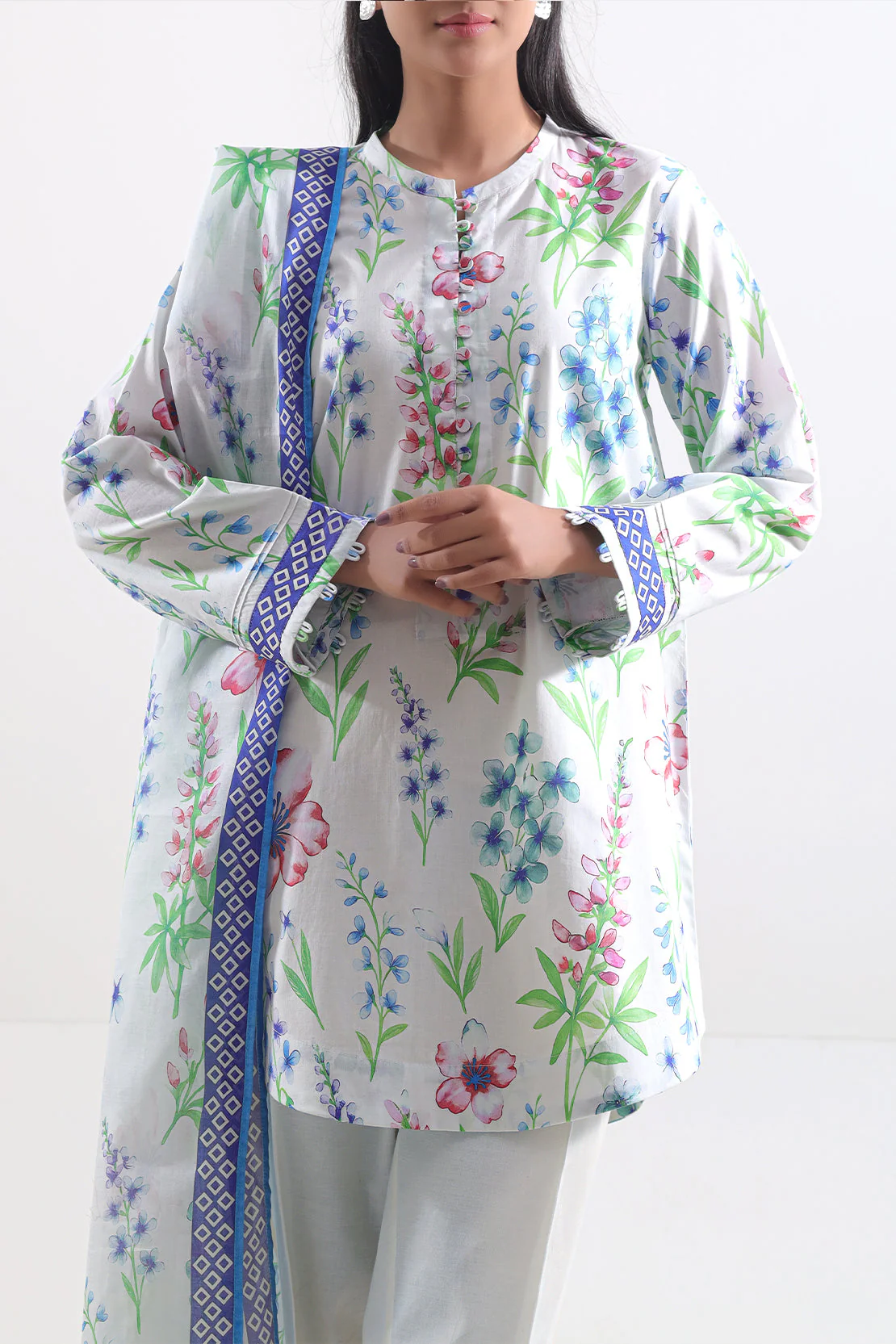 Unstitched Printed Lawn 3 Piece - Image 2