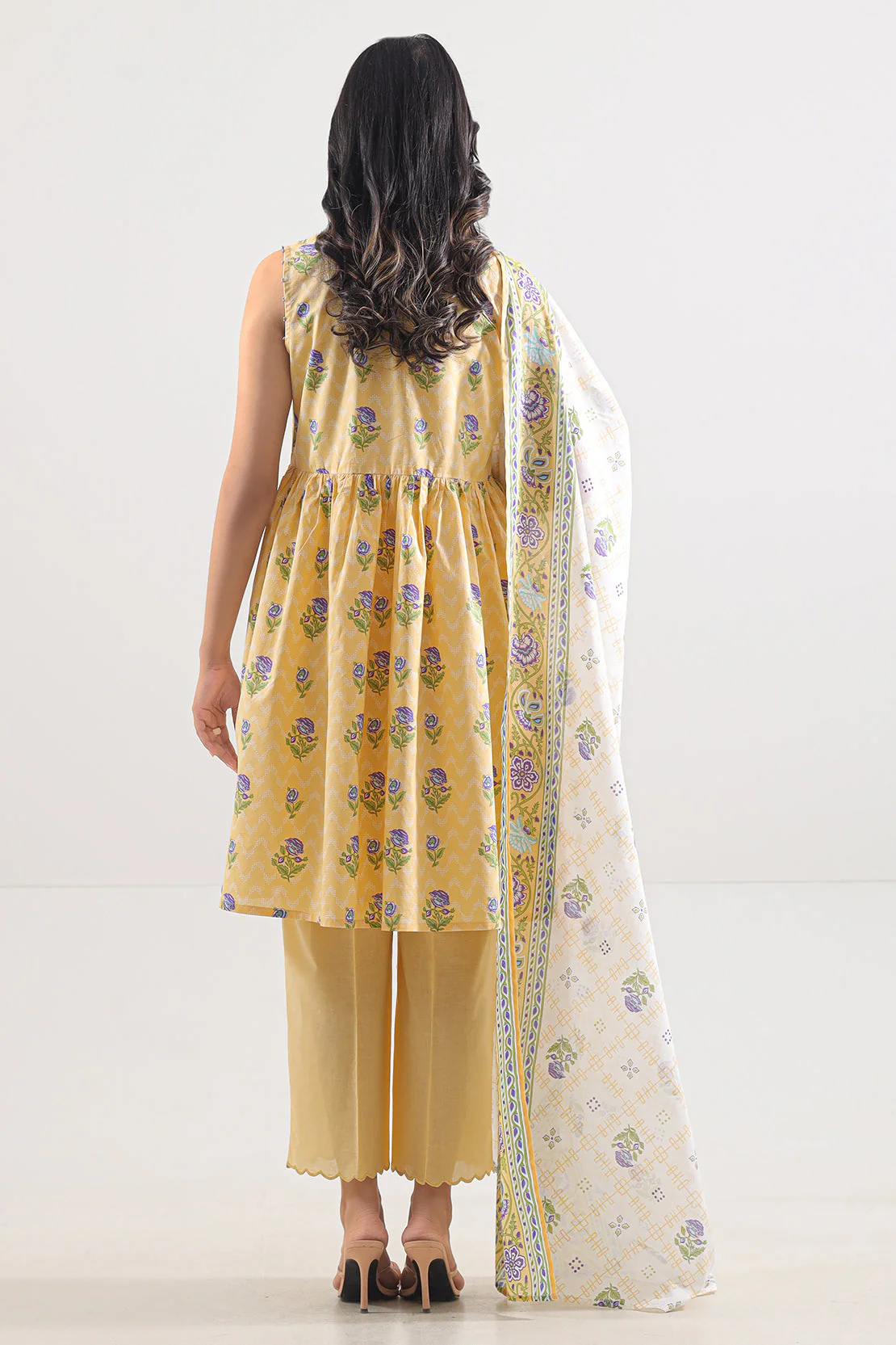Unstitched Printed Lawn 3 Piece - Image 6