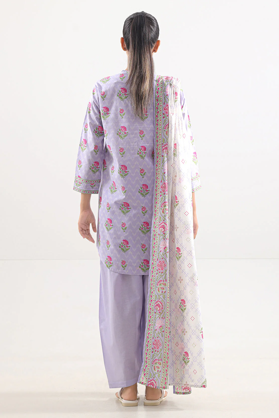 Unstitched Printed Lawn 3 Piece - Image 3