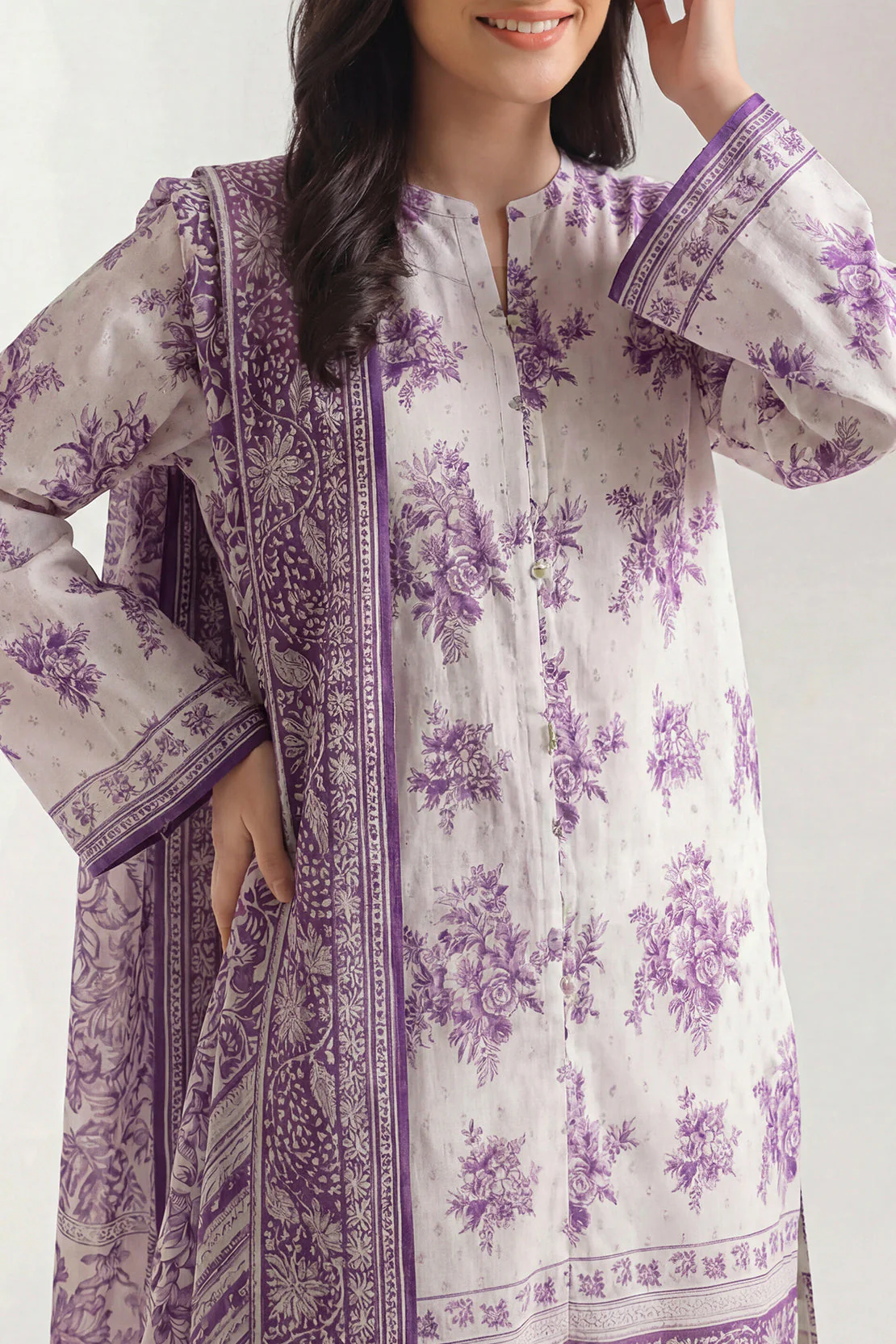 Unstitched Printed Lawn 3 Piece - Image 3