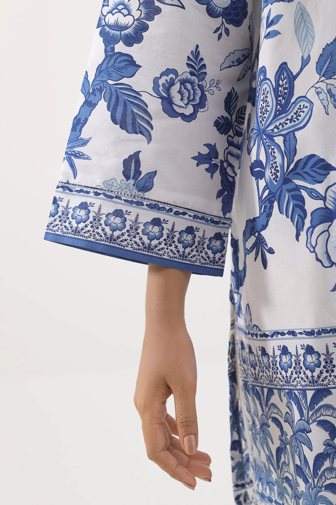 Unstitched Printed Lawn 3 Piece - Image 6