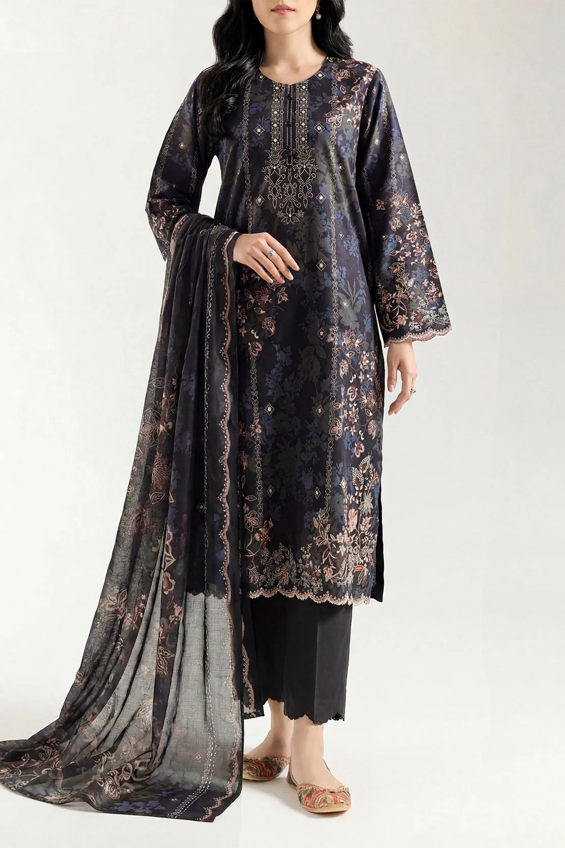 Unstitched Printed Lawn 3 Piece - Image 2