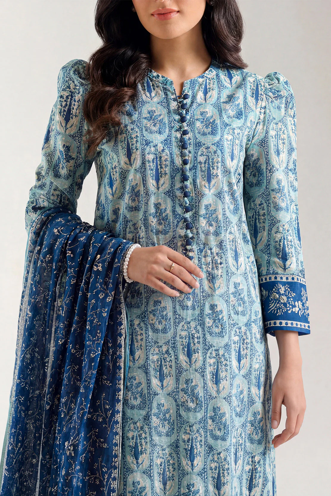 Unstitched Printed Lawn 3 Piece - Image 2
