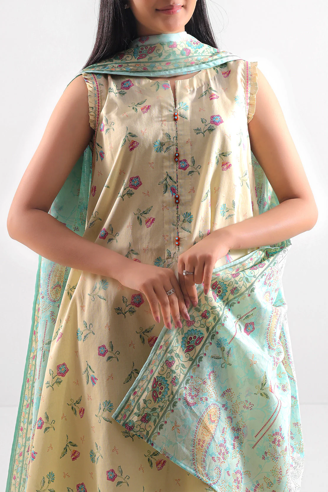 Unstitched Printed Lawn 3 Piece - Image 3