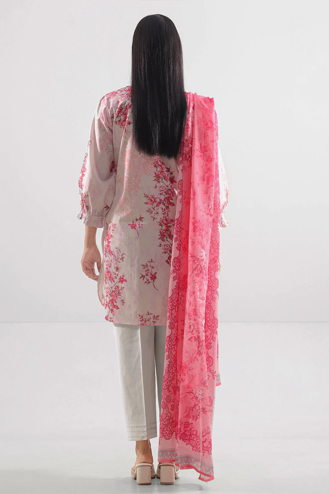 Unstitched Printed Lawn 3 Piece - Image 2