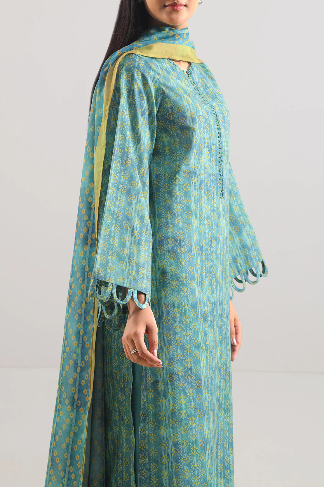 Unstitched Printed Lawn 3 Piece - Image 2