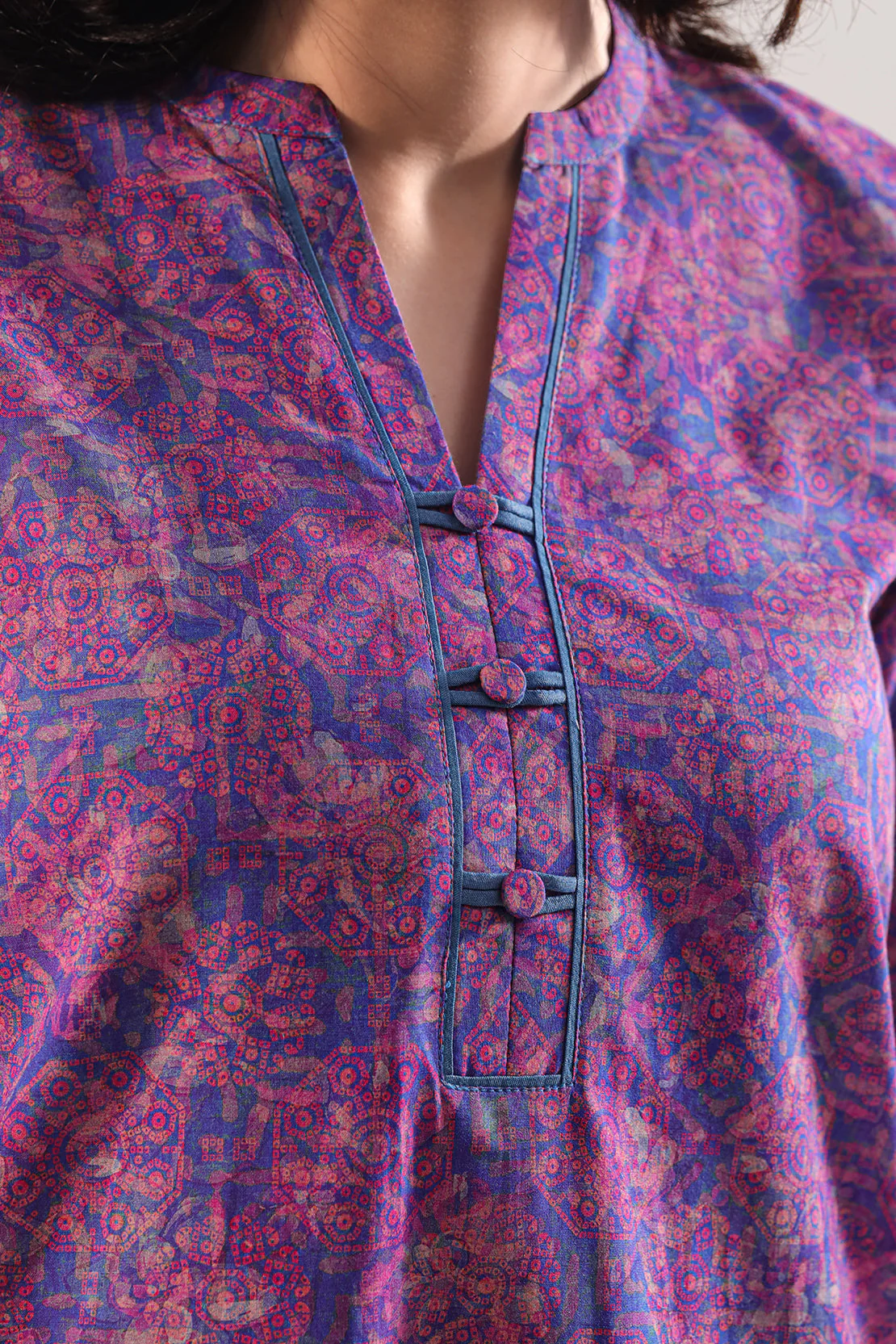Unstitched Printed Lawn 3 Piece - Image 3