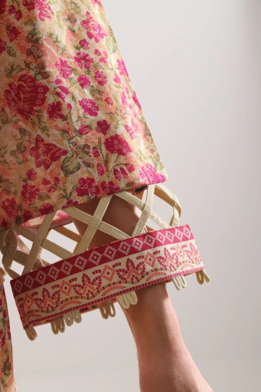 Unstitched Printed Lawn 3 Piece - Image 4