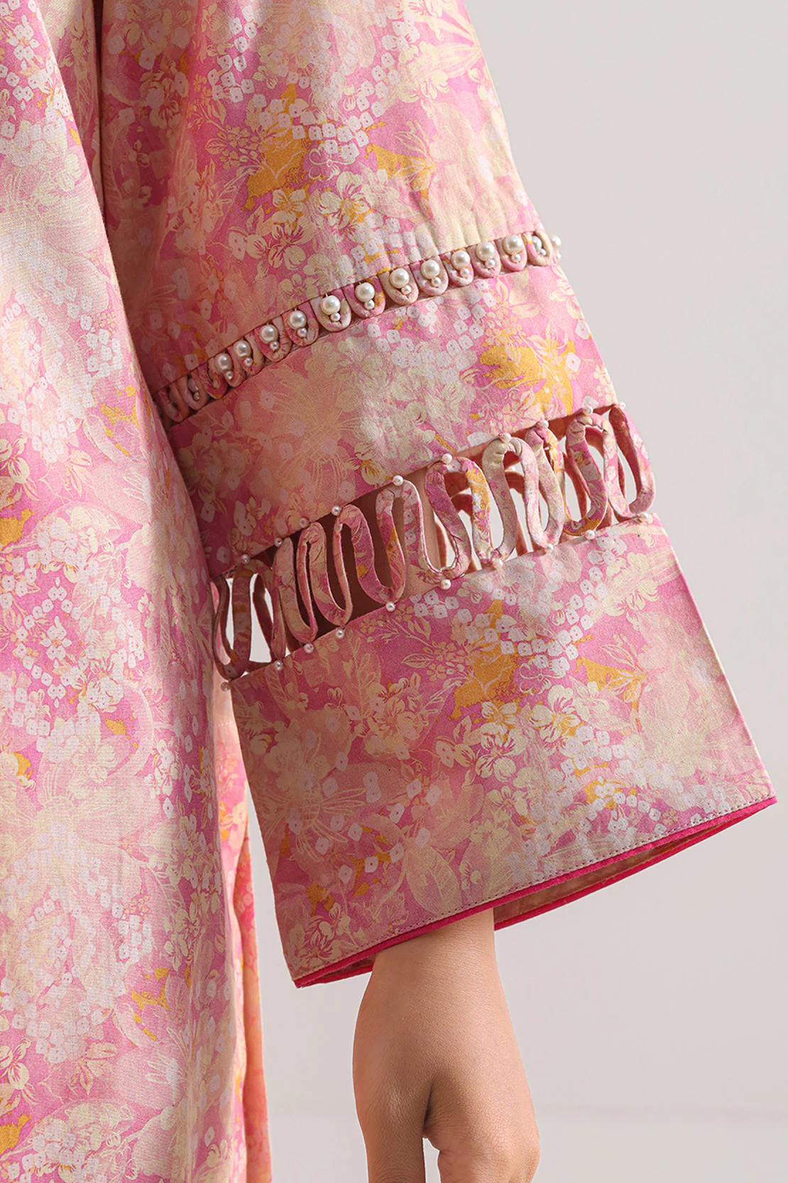 Unstitched Printed Lawn 3 Piece - Image 5